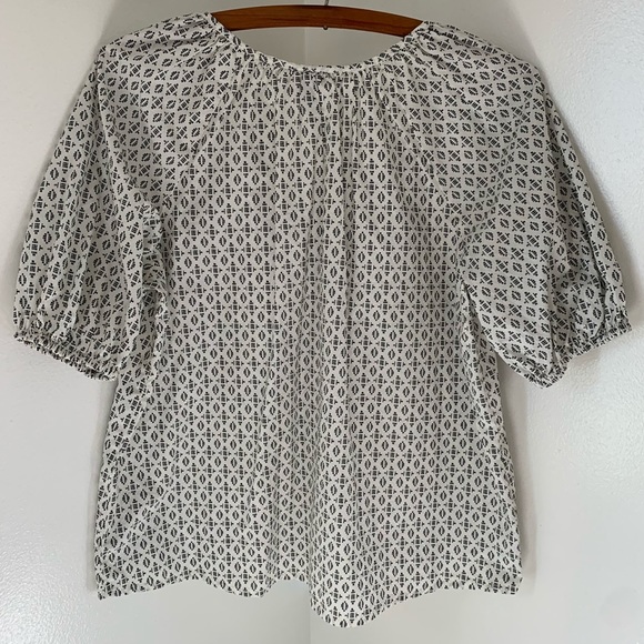 *FREE w/$25 purchase* NWOT A New Day Peasant Top - Picture 6 of 8
